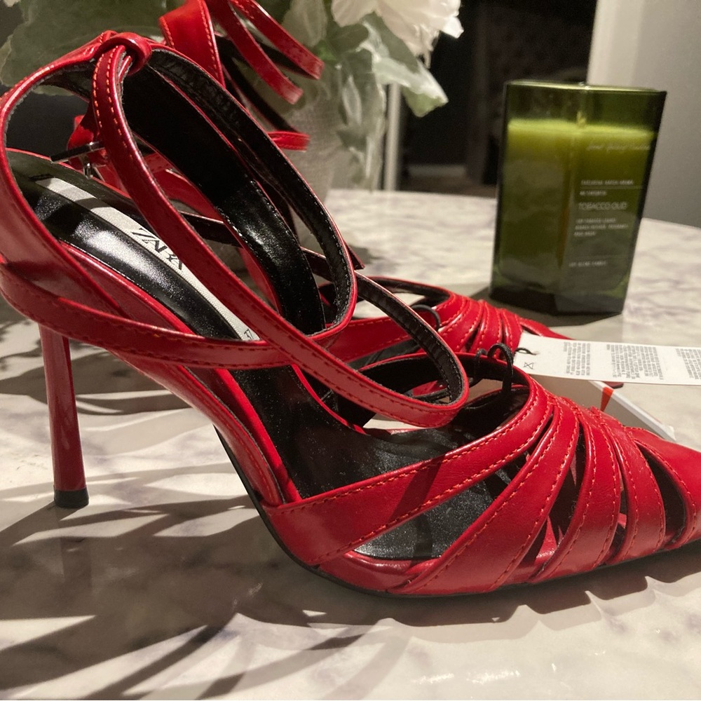 NWT Zara Red Heels
